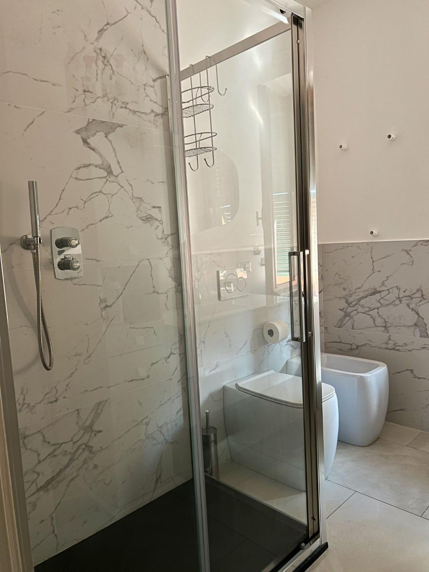 B&B La Piazzetta Vado Ligure Eksteriør bilde
